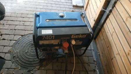 Ремонт бензинового генератора Geko 7401 (не заводится).jpg
